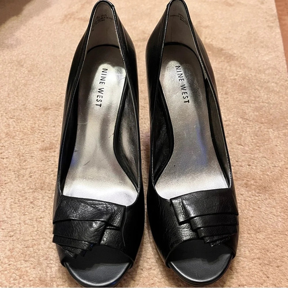 Nine  West Peep Toe Heels - Picture 1 of 7
